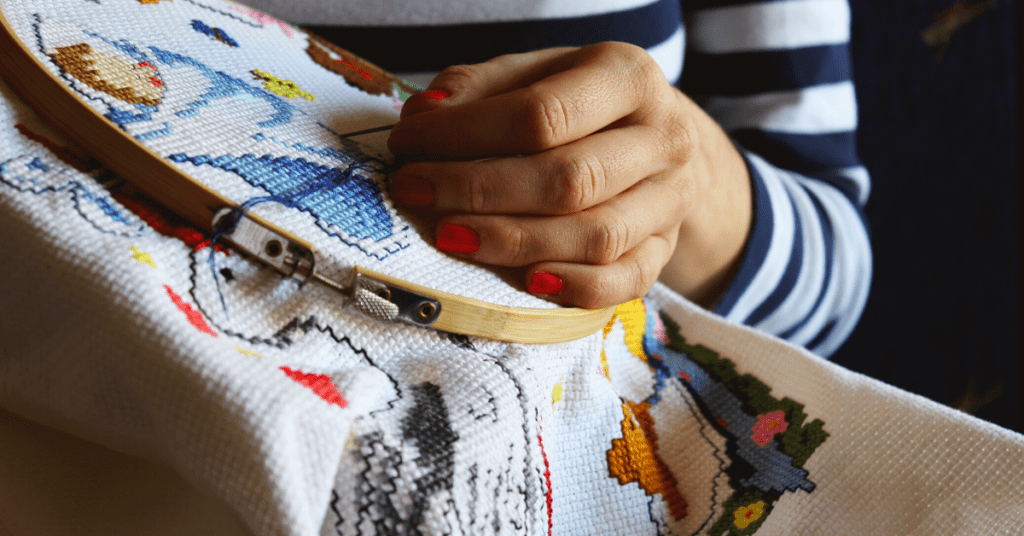 10 Best Hand Embroidery Stitches For Beginners